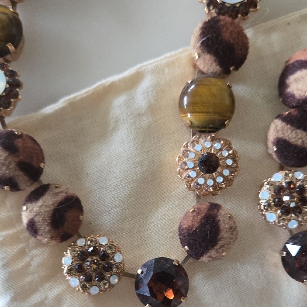 Elegant Brown and Gold Beaded Bracelet and Necklace Set.  Marianna - Picture 3 of 4